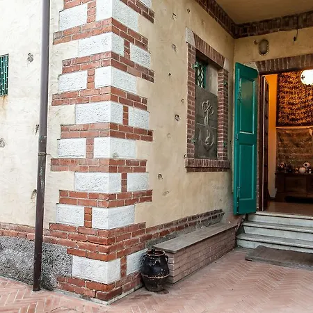 Officina Villa *